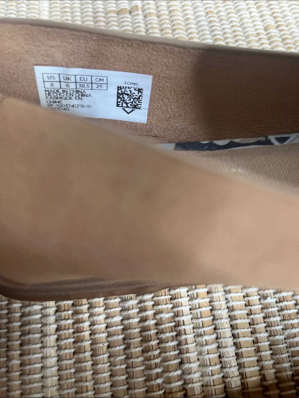 Toms Darcy Tan Nubuck Leather Slip-On Flats Size 8
